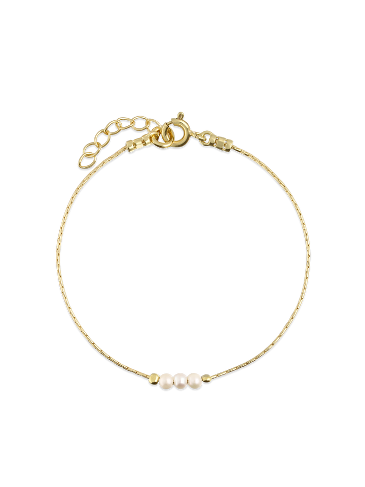 Pulseira banhada a ouro com pérolas brancas