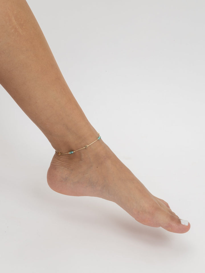 Pulseira para tornozelo banhada a ouro com cristais verde e azul céu