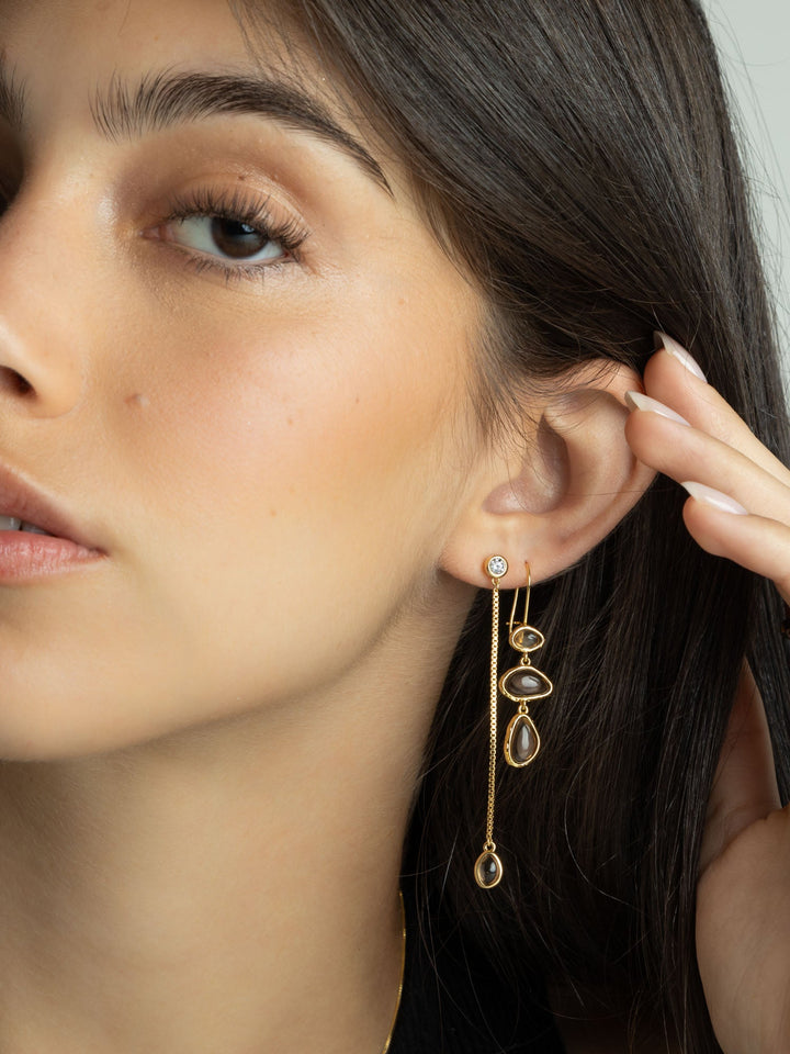 Pendentes banhados a ouro com vidro cristal castanho