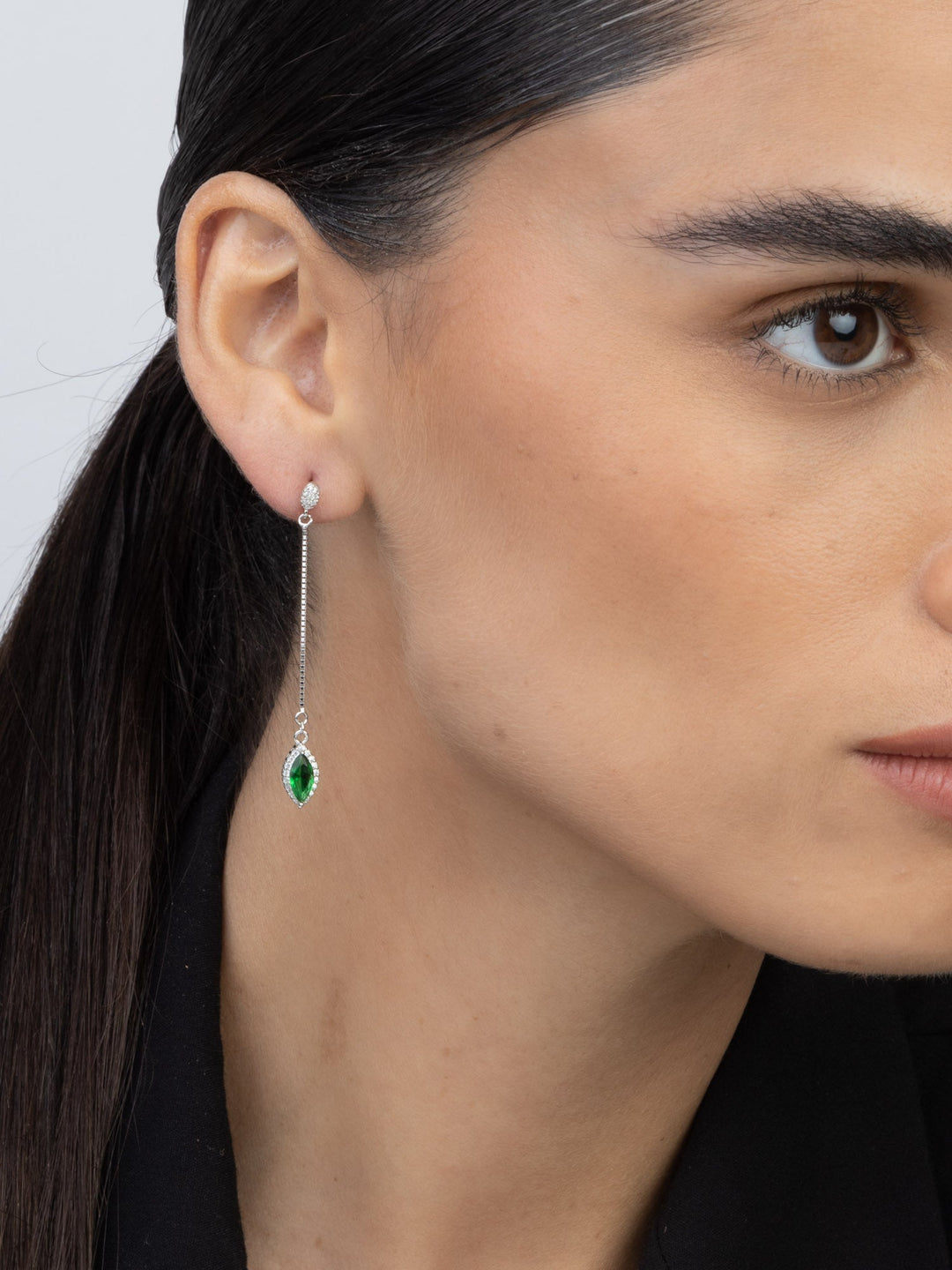 Pendentes em prata 925 com zircónia verde