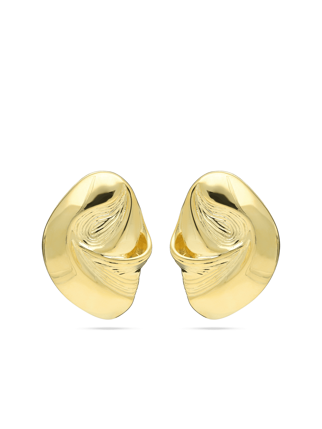 Pendentes banhados a ouro