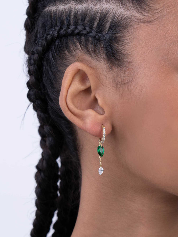 Argolas banhadas a ouro com zircónia verde