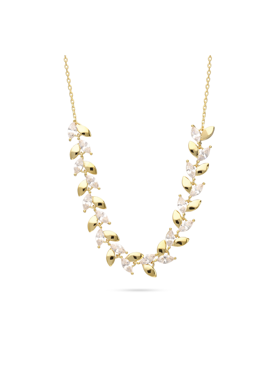 Colar banhado a ouro com zircónias e folhas