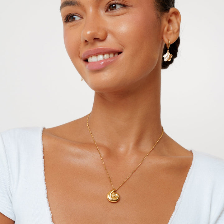 Shell Necklace